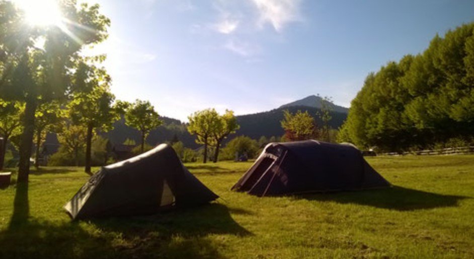 Camping municipal la Virette en Isère emplacements
